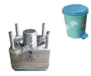 脚踏式垃圾桶模具